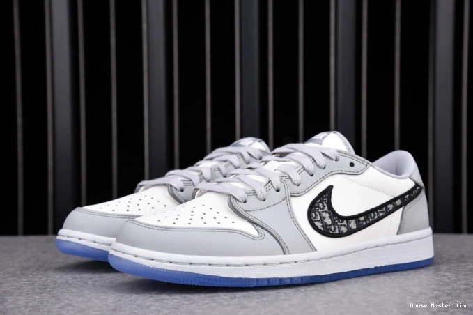 OG CN8607-002 X DR (DR JORDAN 1 LOW box) shoe 0808
